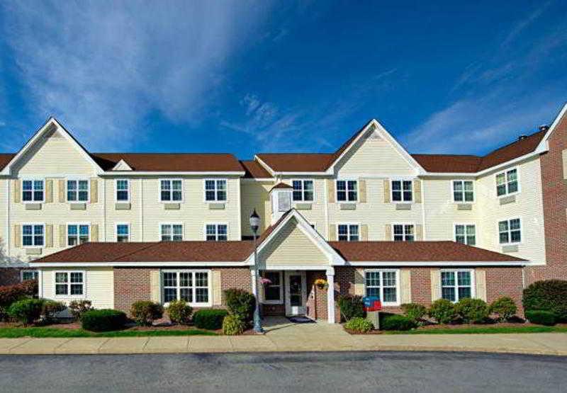 Towneplace Suites Manchester-Boston Regional Airport Exterior photo